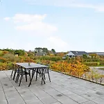 4 Bedroom Beautiful In Tatil Evi Ebeltoft