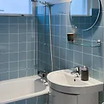4 Bedroom Beautiful In *