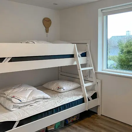 Tatil Evi 4 Bedroom Beautiful In Ebeltoft